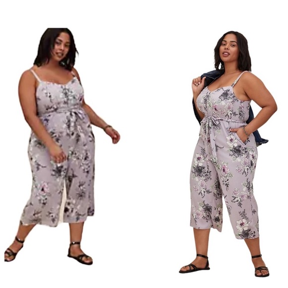 torrid Pants - Nwt Torrid floral cropped jumpsuit